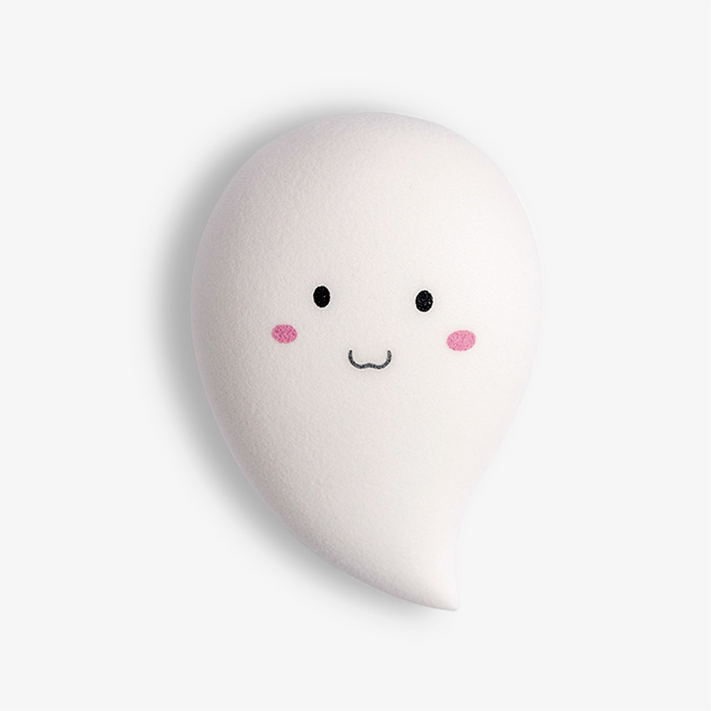 The Glowing Ghost Makeup Sponge Set