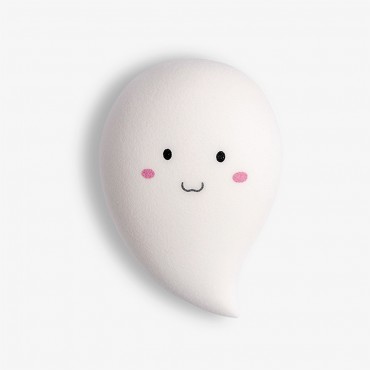 The Glowing Ghost Makeup Sponge Set